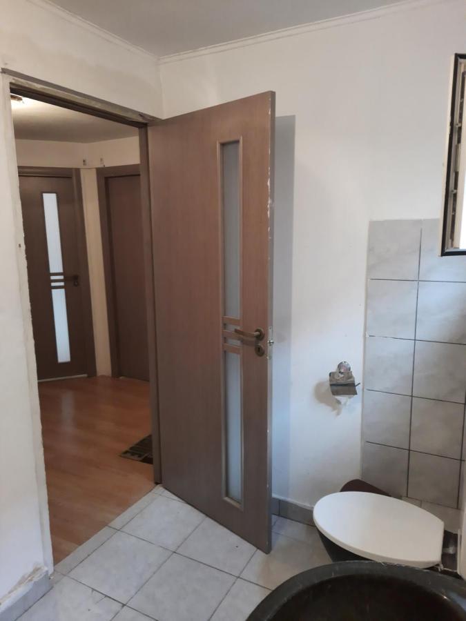 Casa Adrian Camere Centru Vechi Brașov Exterior foto